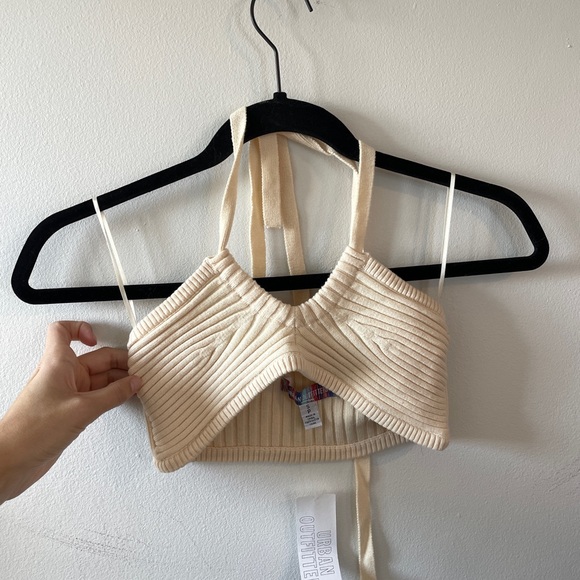 Urban Outfitters Tie Crop Top - Picture 2 of 9
